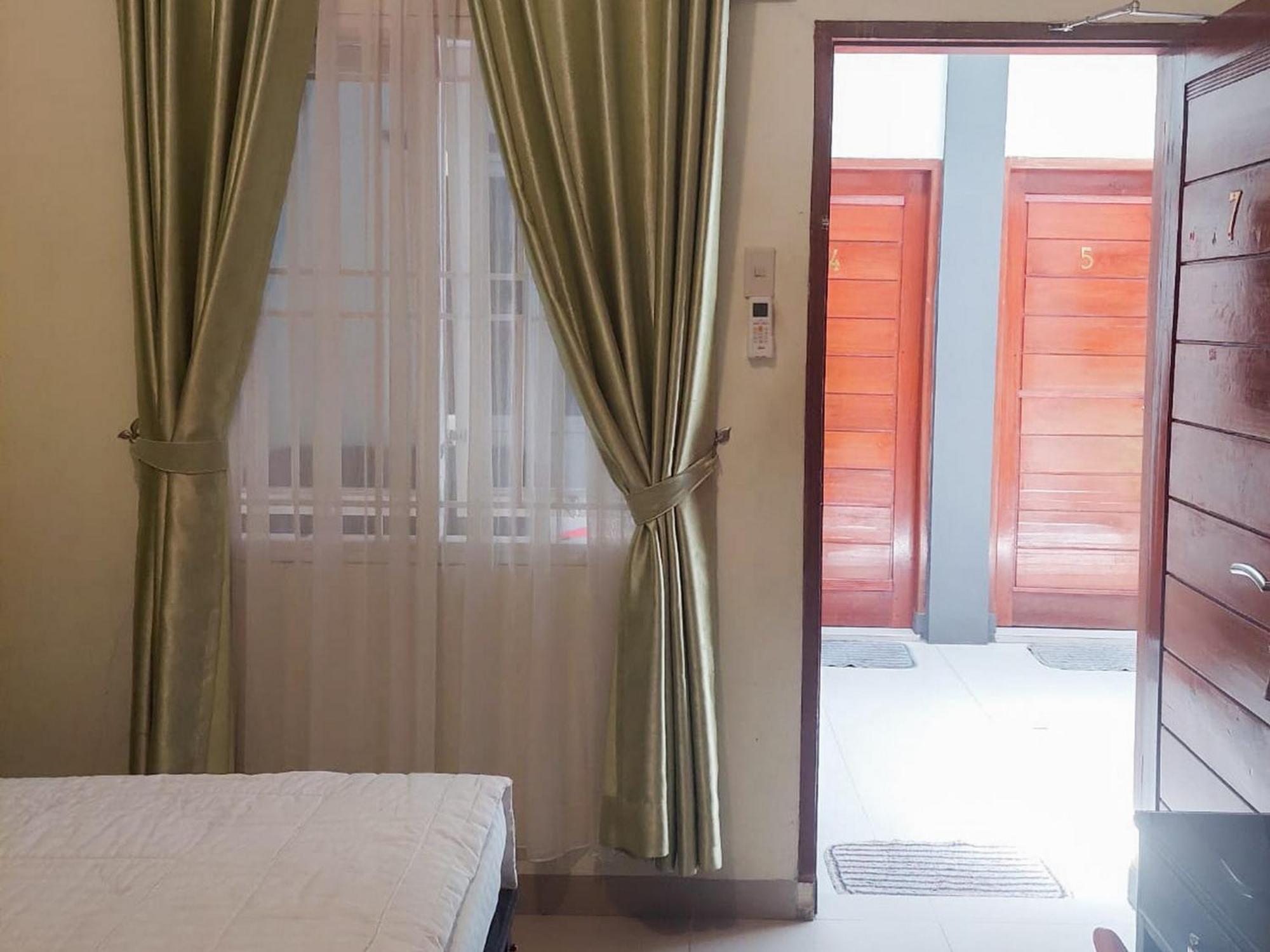 Reddoorz Near Pantai Pandan Sibolga 2 Hotel Halangan Екстериор снимка